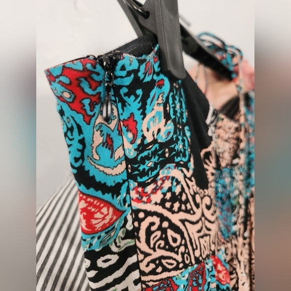 Dress Forum Halter Tue Neckline Patterned Maxi Dress Small - Picture 6 of 11